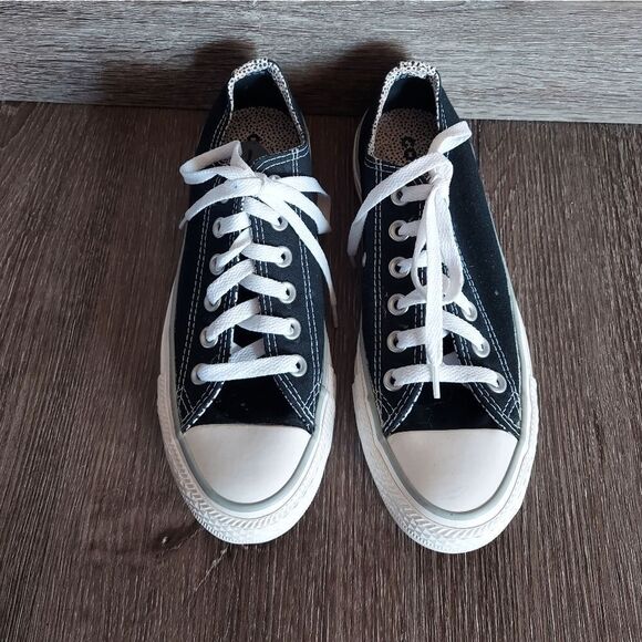 Converse Black and White Women's Sneakers - Picture 3 of 8